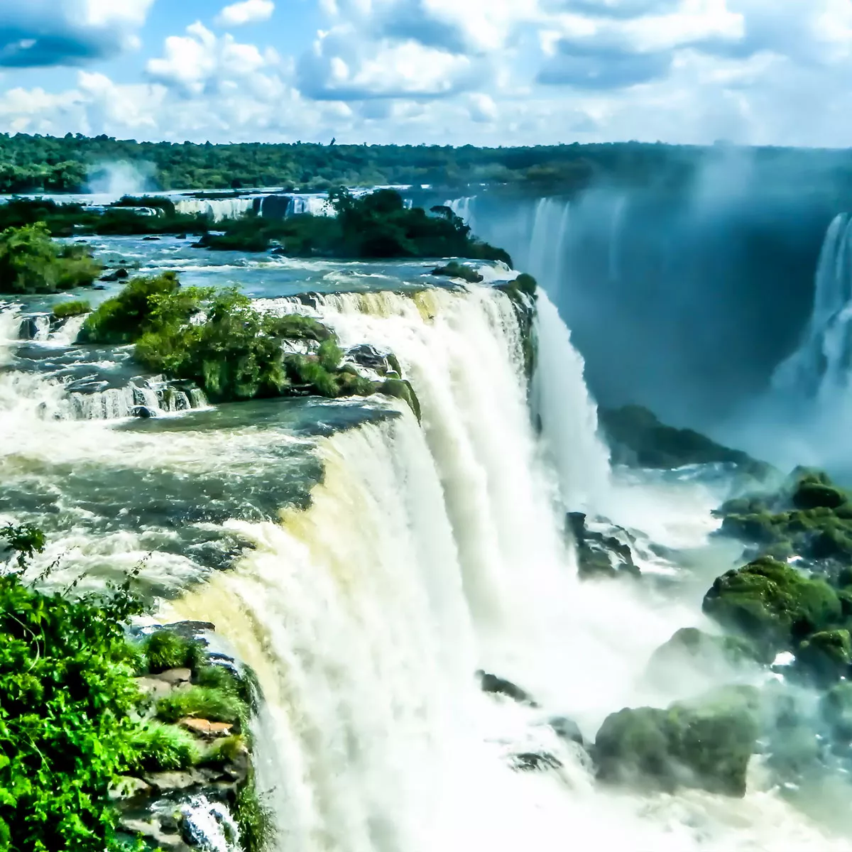 Naturwunder: Iguazú-Wasserfälle in Argentinien und Brasilien.