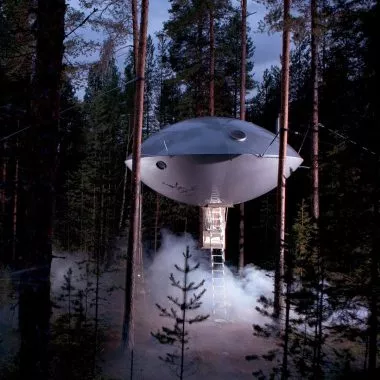 Treehotel in Schweden: das UFO.